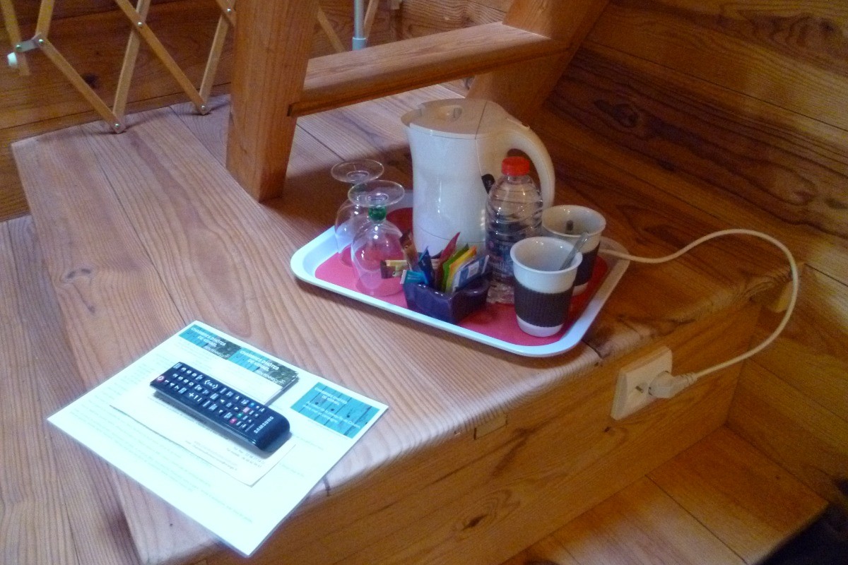 plateau d'accueil avec café thé infusion