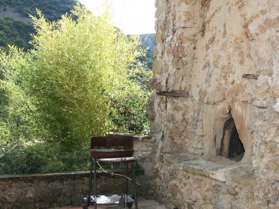 Le four à pain centenaire - Maison de charme en pierres avec piscine