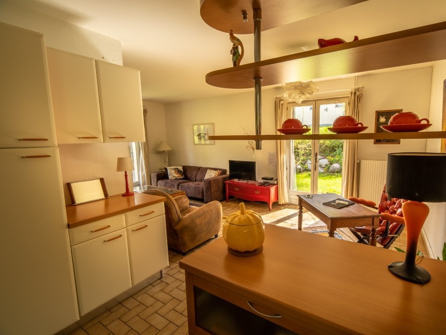 L'espace depuis la cuisine..