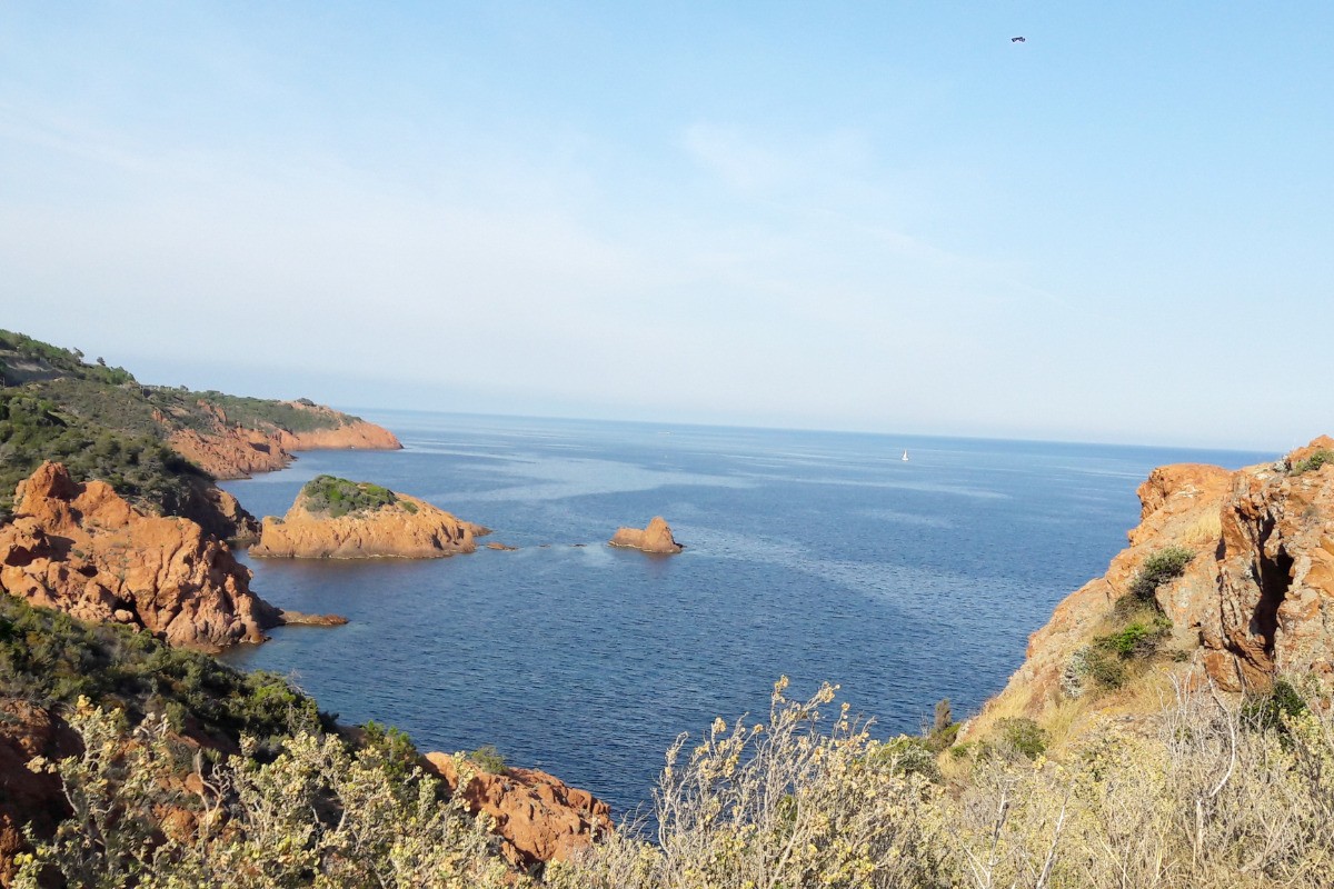 L ESTEREL ET SES CRIQUES A 40MN DU GITE