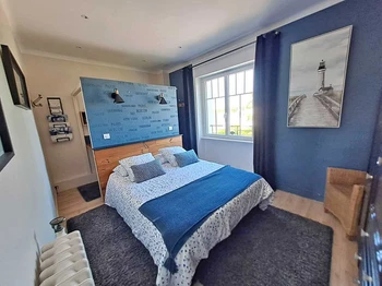 Chambre avec un lit 160