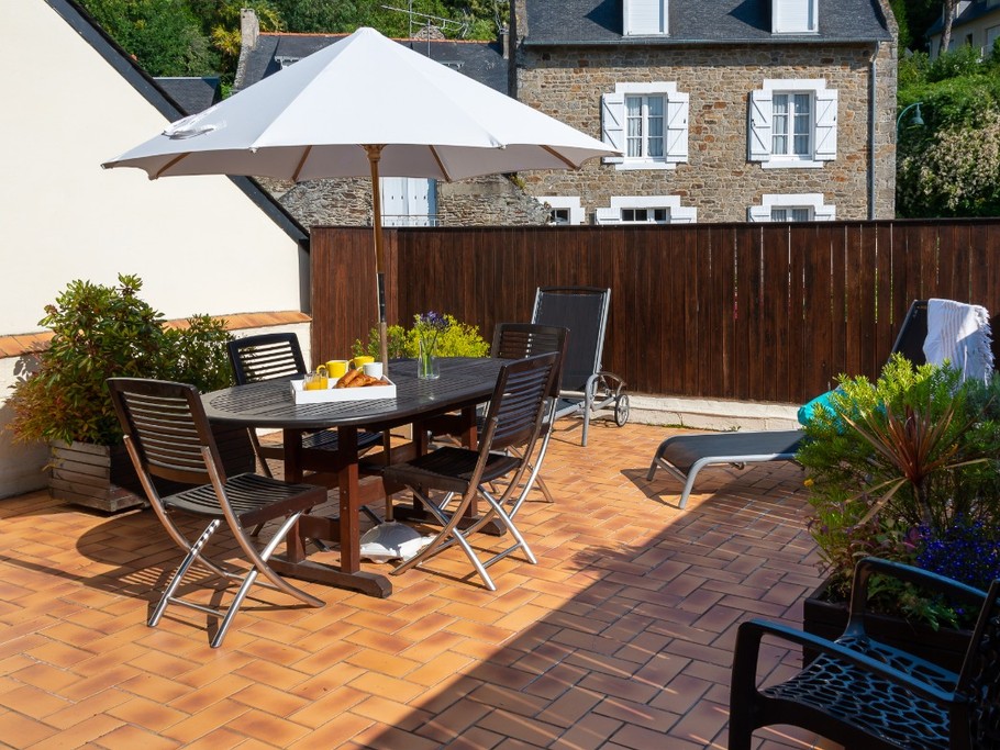 Grande terrasse au calme