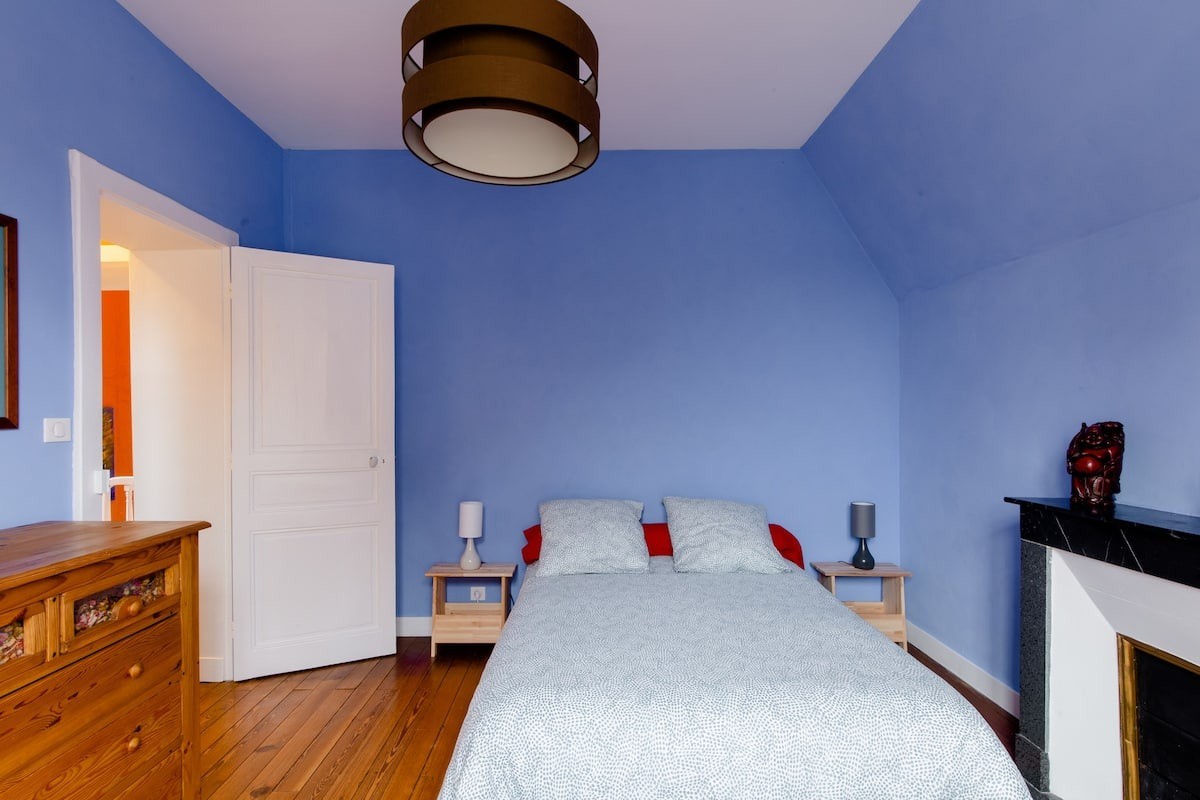 Chambre bleue Majorelle