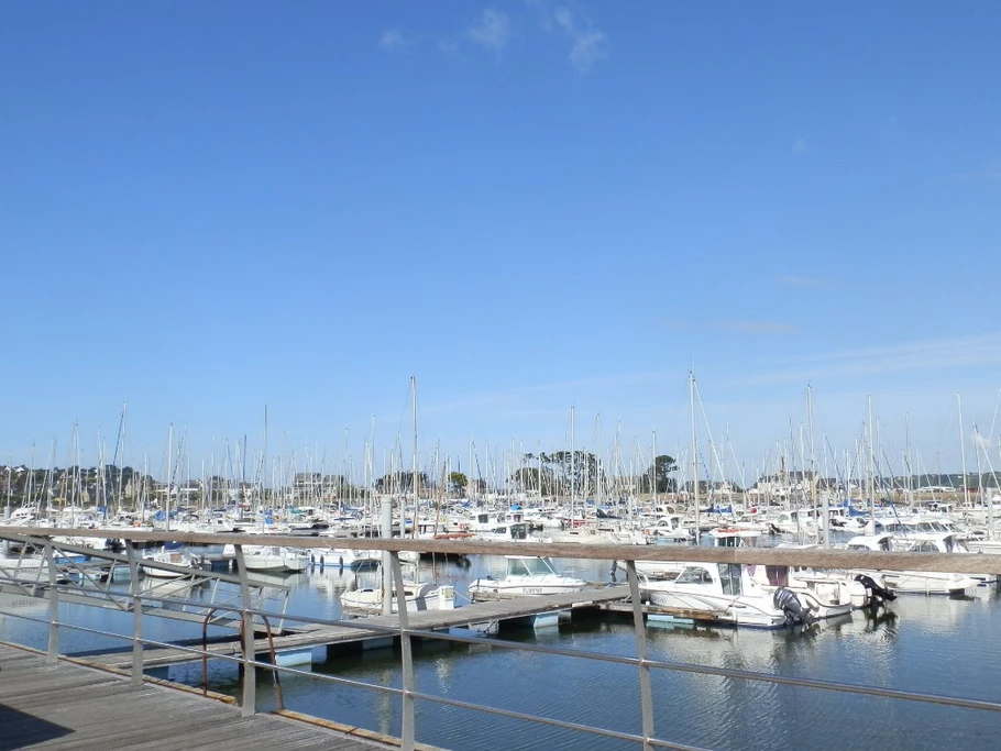 Port de Perros-Guirec située à 10 km du gîte
environ 15 min de route
