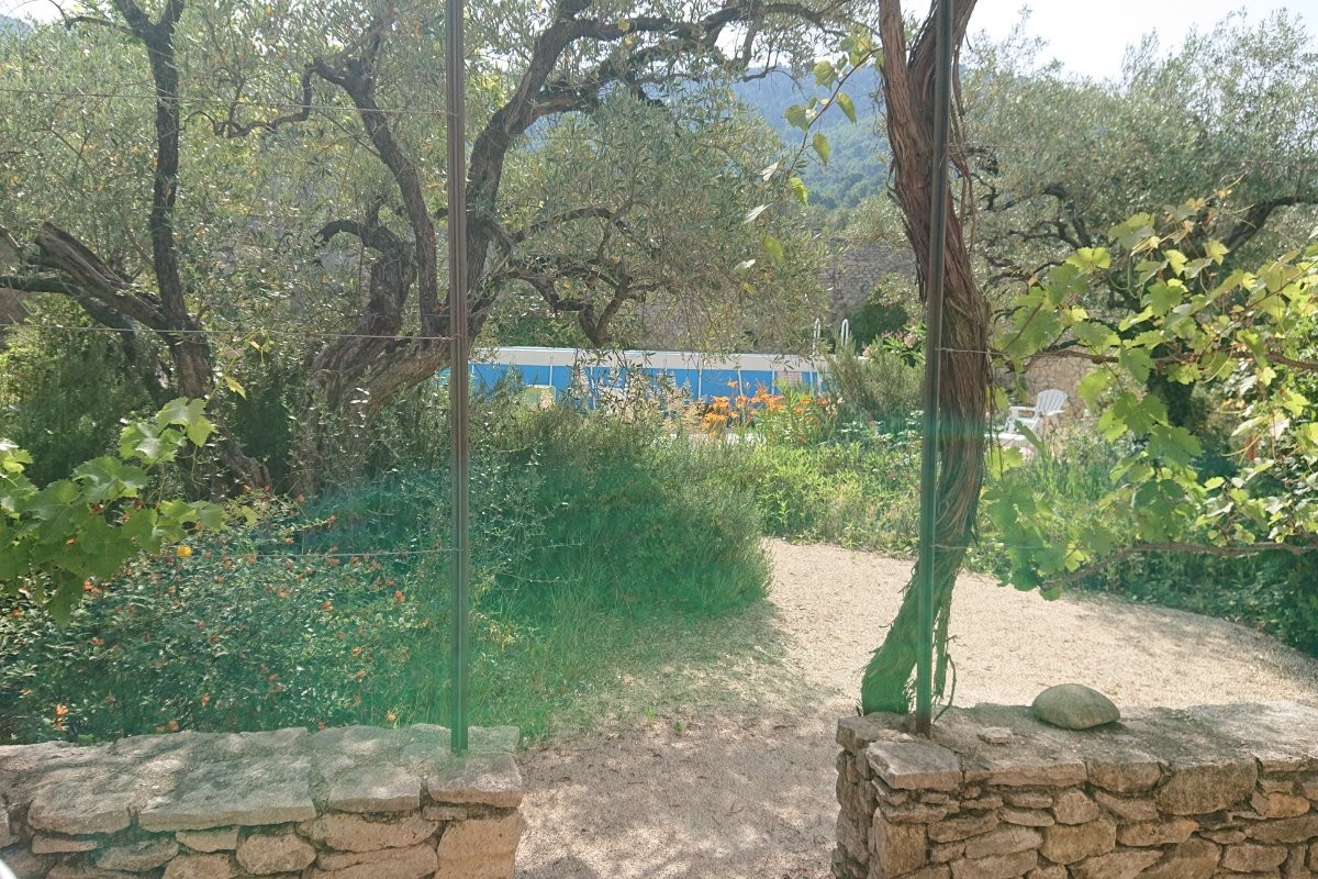 Domaine du Chêne Vert - Gîte La Bergerie - Terrasse