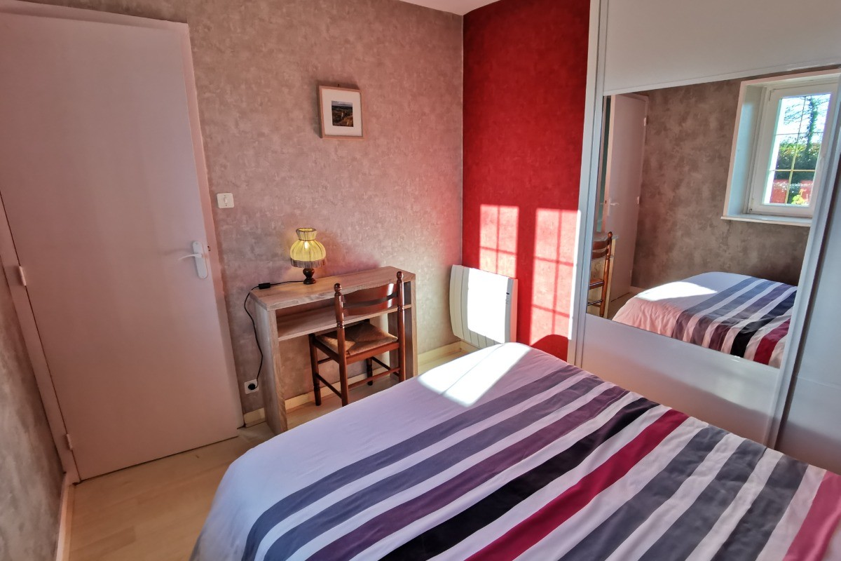 Chambre au rez de chaussée