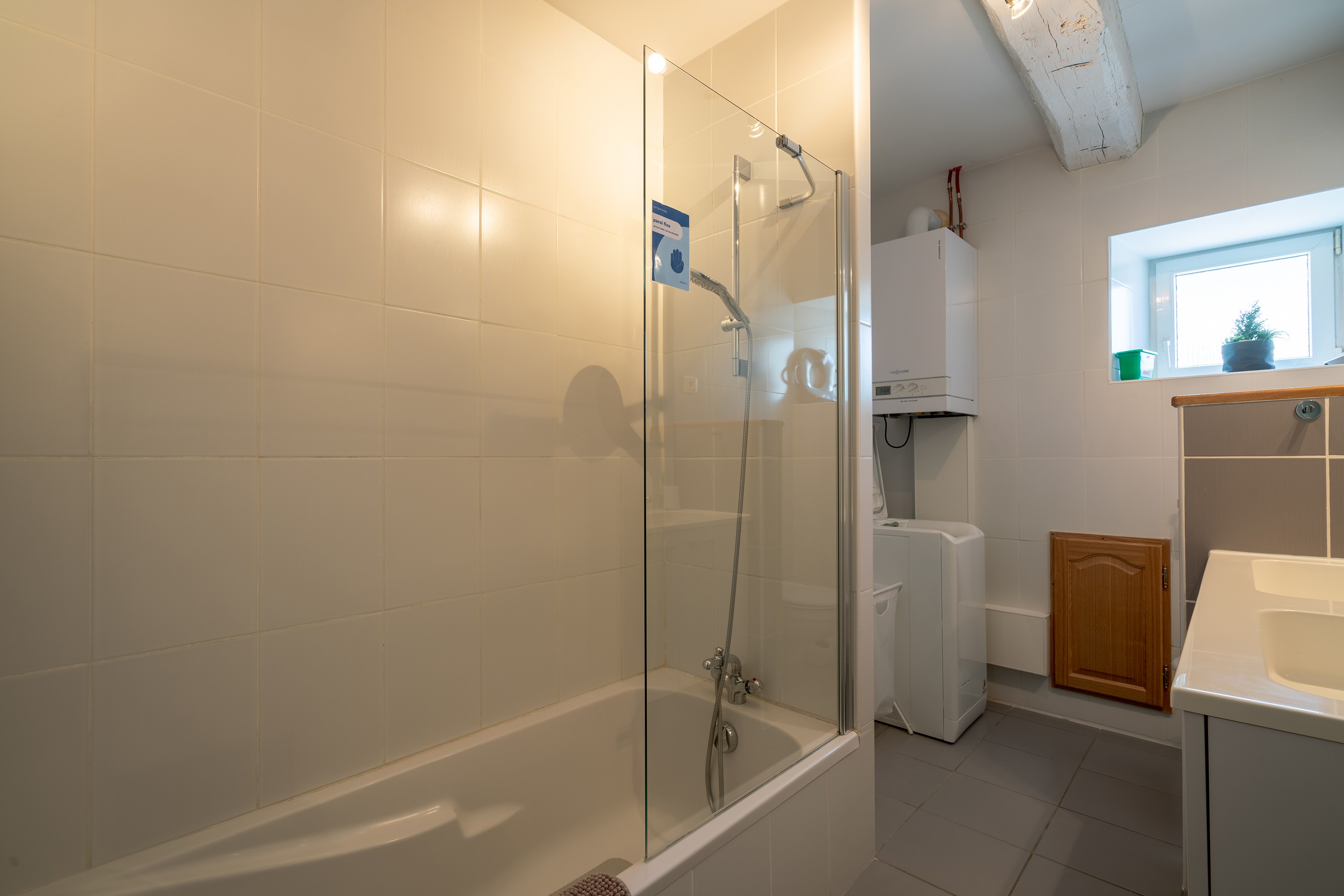 Salle de bain et WC 1er étage