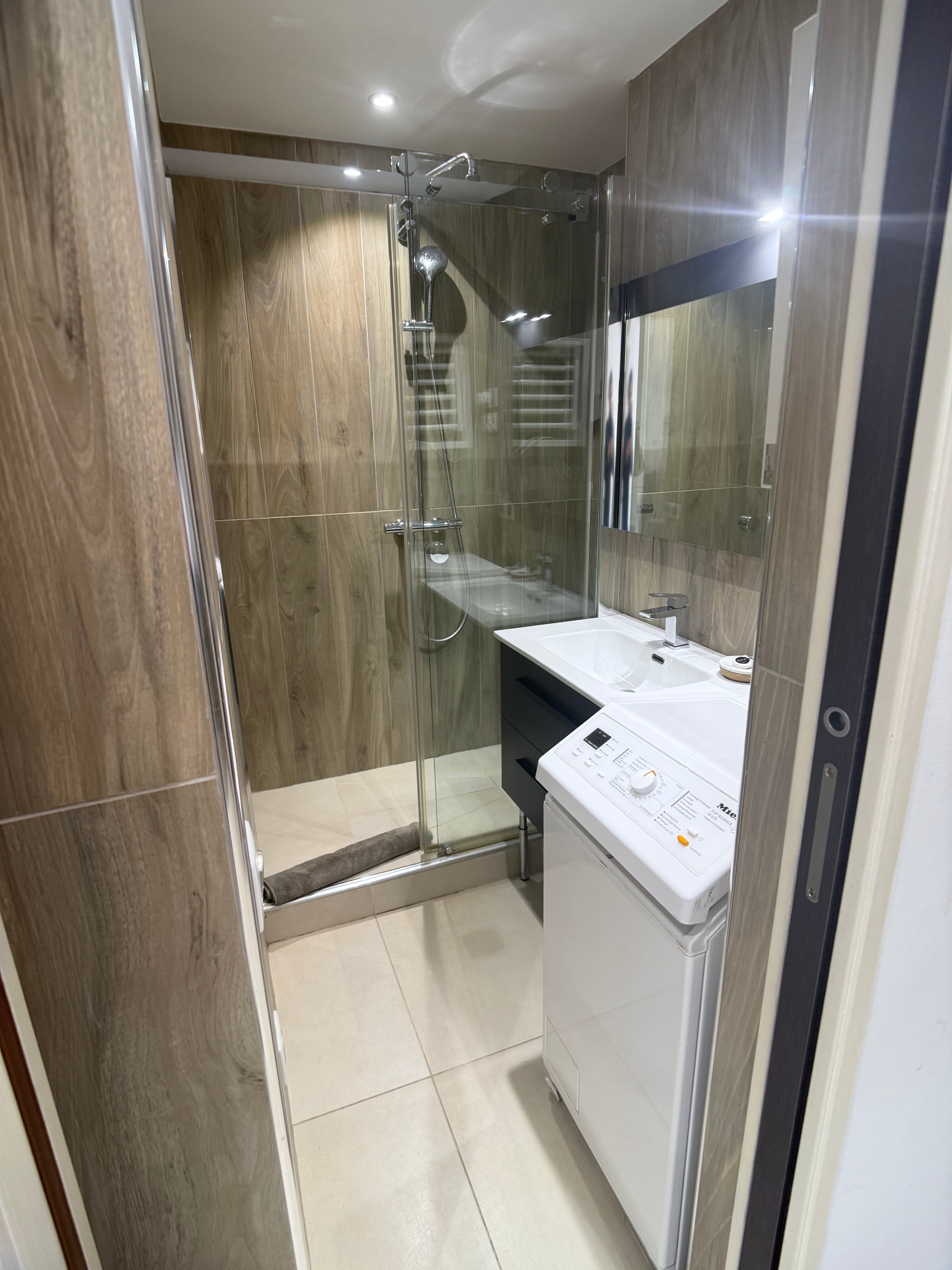 Studio 410 - Salle d'eau