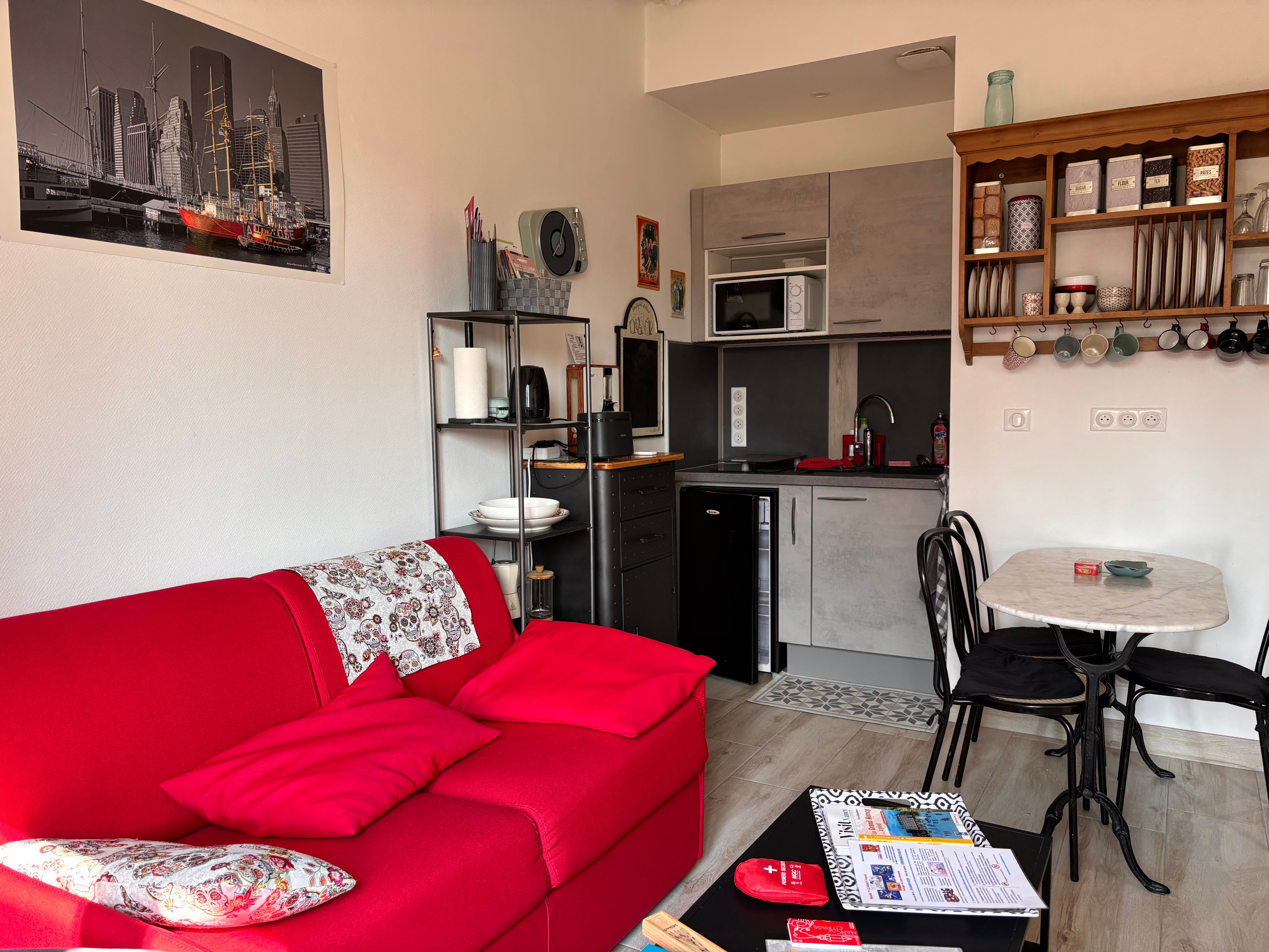 Living room and kitchen - Apartment Le Nancy Prouvé- Nancy