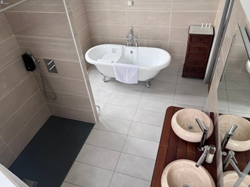 chambre Jean salle de bain