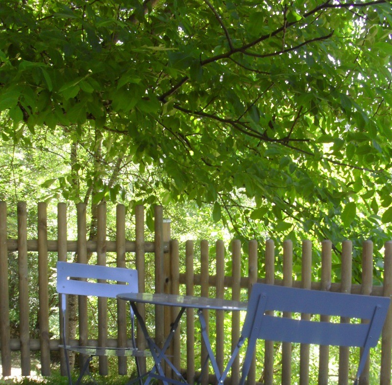 Jardin ombragé, idéal pour le farniente !