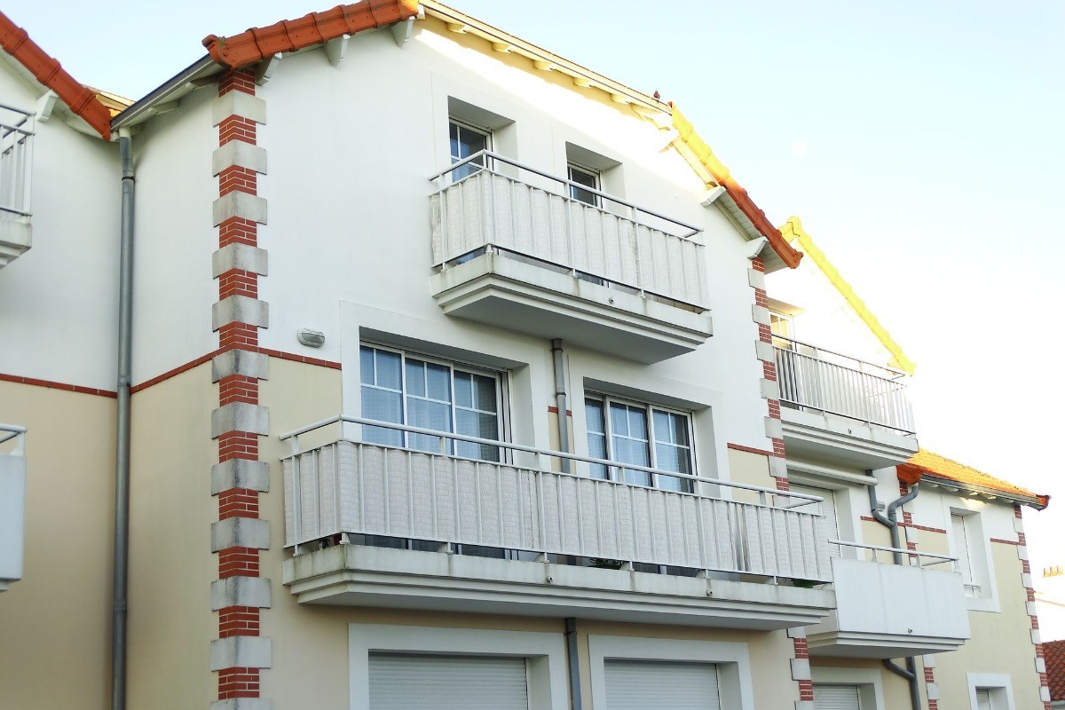 Façade