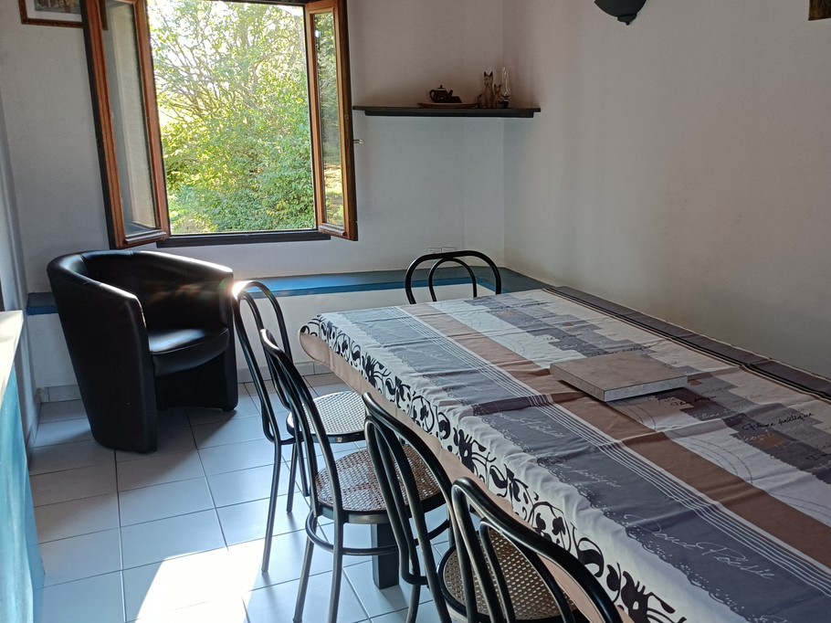 "Chez Guéguette" à Saint Jean Saint Gervais : la salle à manger