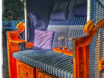 Fauteuil de plage sur la terrasse