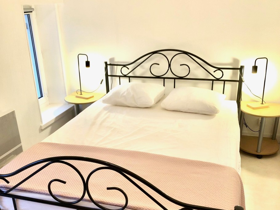 Chambre 1 - Duplex 65 - La-Vôge-les-Bains