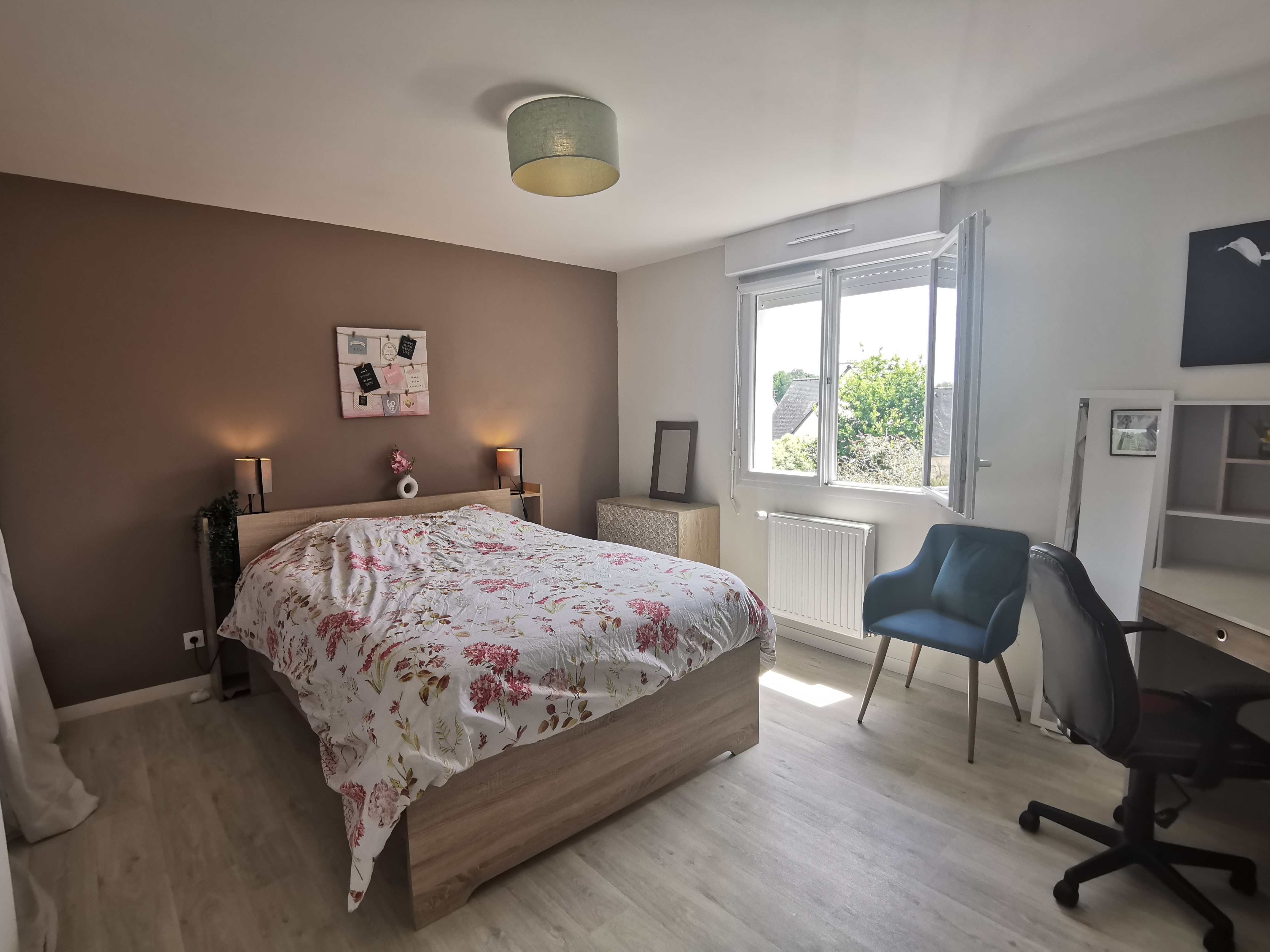 First floor: Bedroom 3 with a 140 bed upstairs