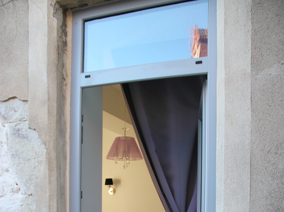 The terrace of the Clos des Barraudes room