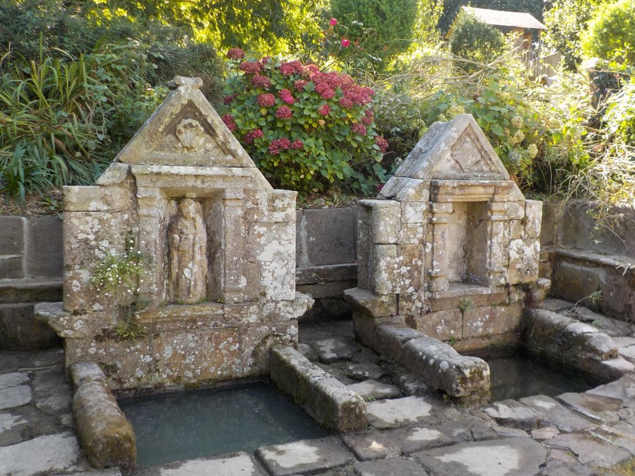 Landebaëron : les Fontaines Sacrées