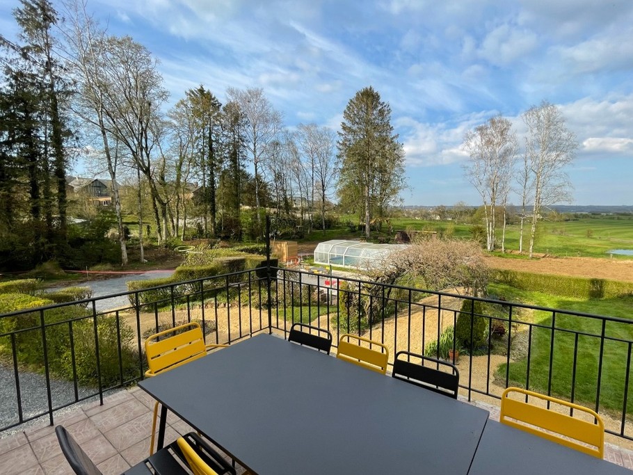 Terrasse vue sur le jardin
