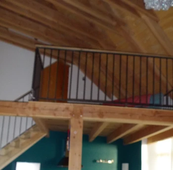 CHAMBRE EN MEZZANINE EN APPOINT