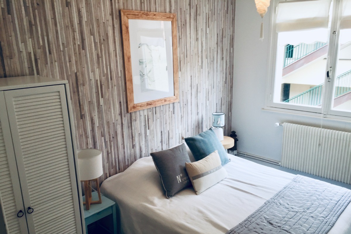 Chambre taupe | 1 lit double