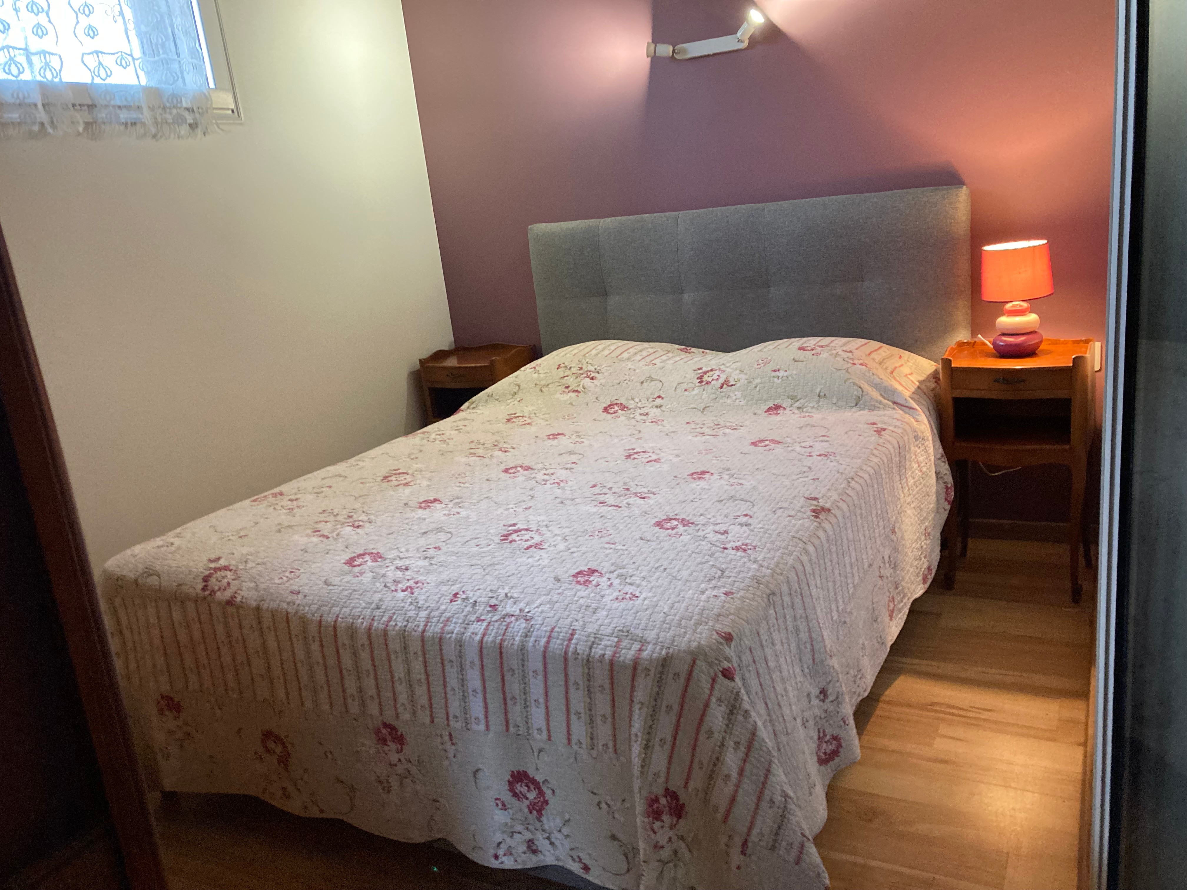 1 chambre (lit en 140) 