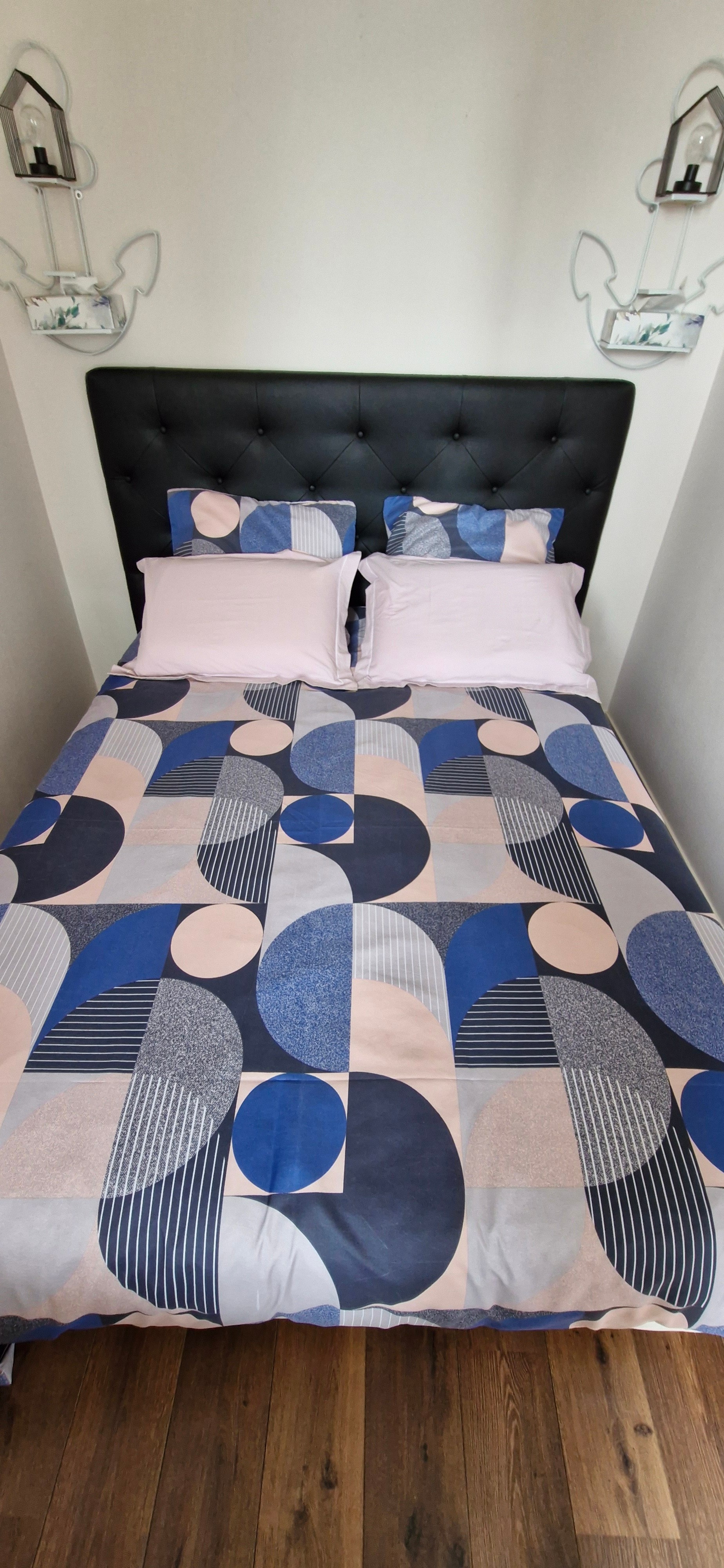 140 x 190cm bed