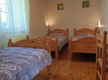 Bedroom 4 overlooking the park and mountains