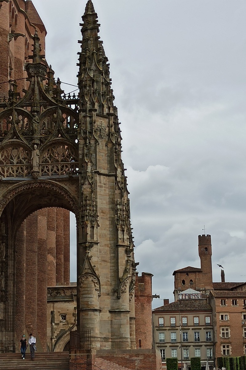Cathédrale porte Dominique de Florence