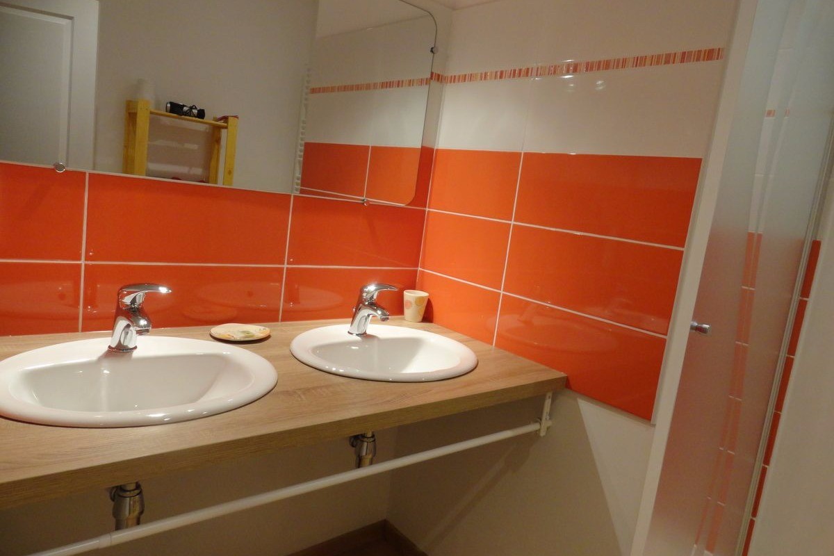 Ferme Passion - Chambre Bresse - salle d'eau