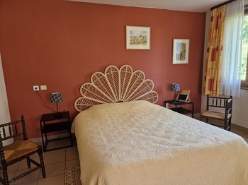 Lit queen size160x200 - Chambre d'hôtes l'An 12 - Prairial