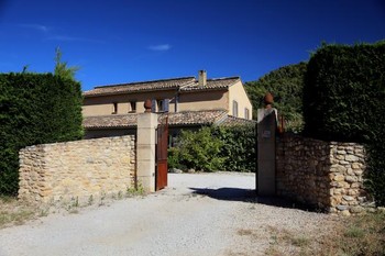 Entrée avec portail automatique