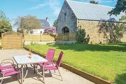 Terrasse avec salon de jardin