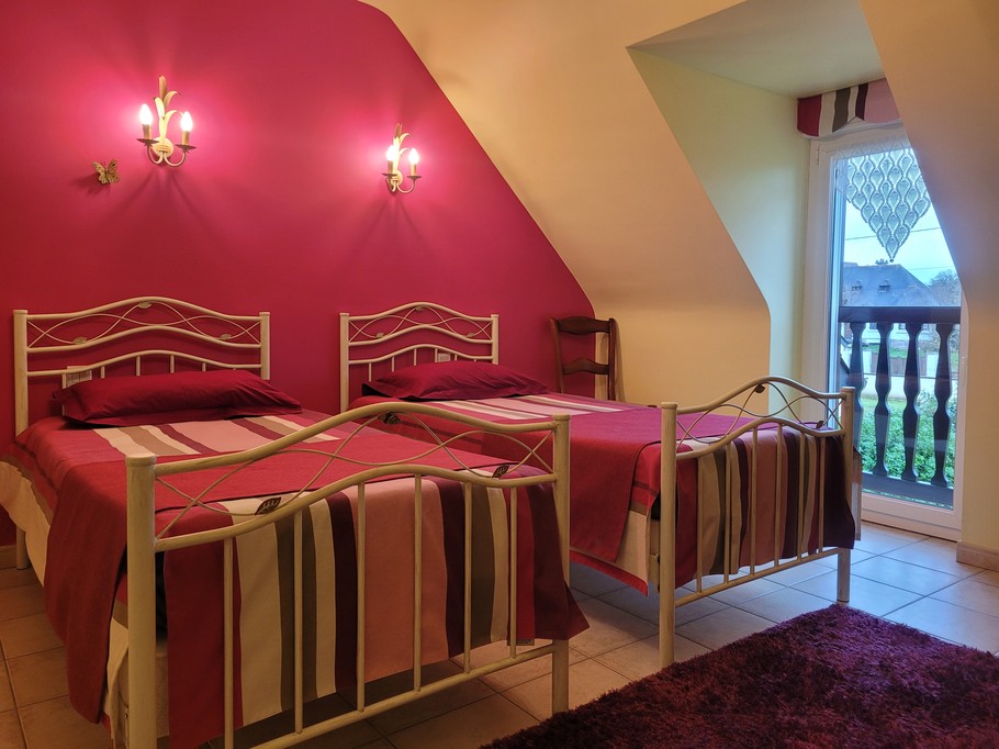 Chambre Hortensias avec 2 lits de 90