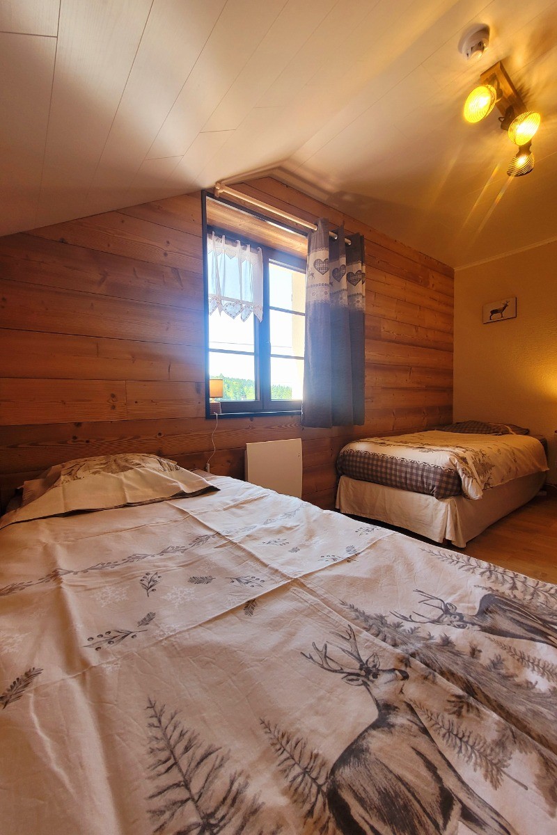 Chambre 8, 2 lits simple - Gite PRIVATIF La Vosgienne SPA&SAUNA proche Gérardmer