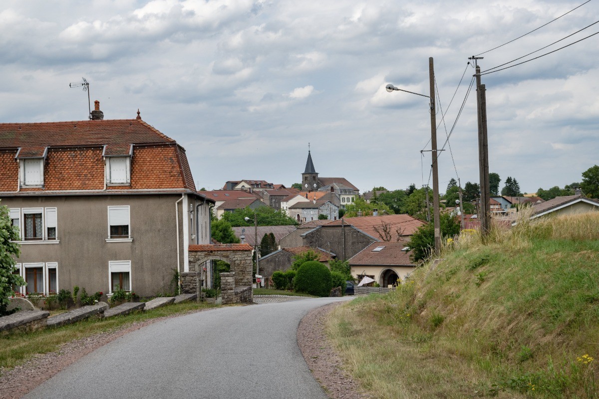 Village de la Chapelle aux Bois à 4 Km - Les 3 Line