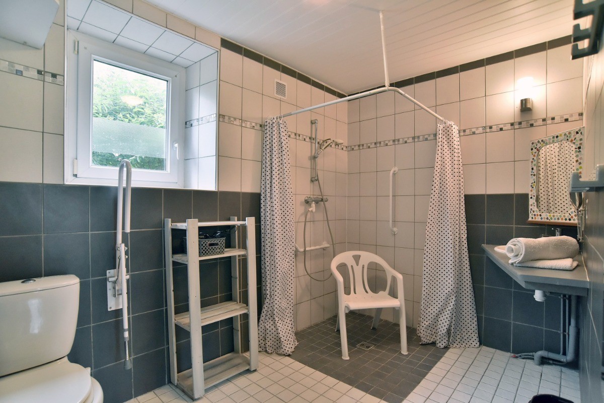 La Praire Salle d'eau adaptée Pmr
