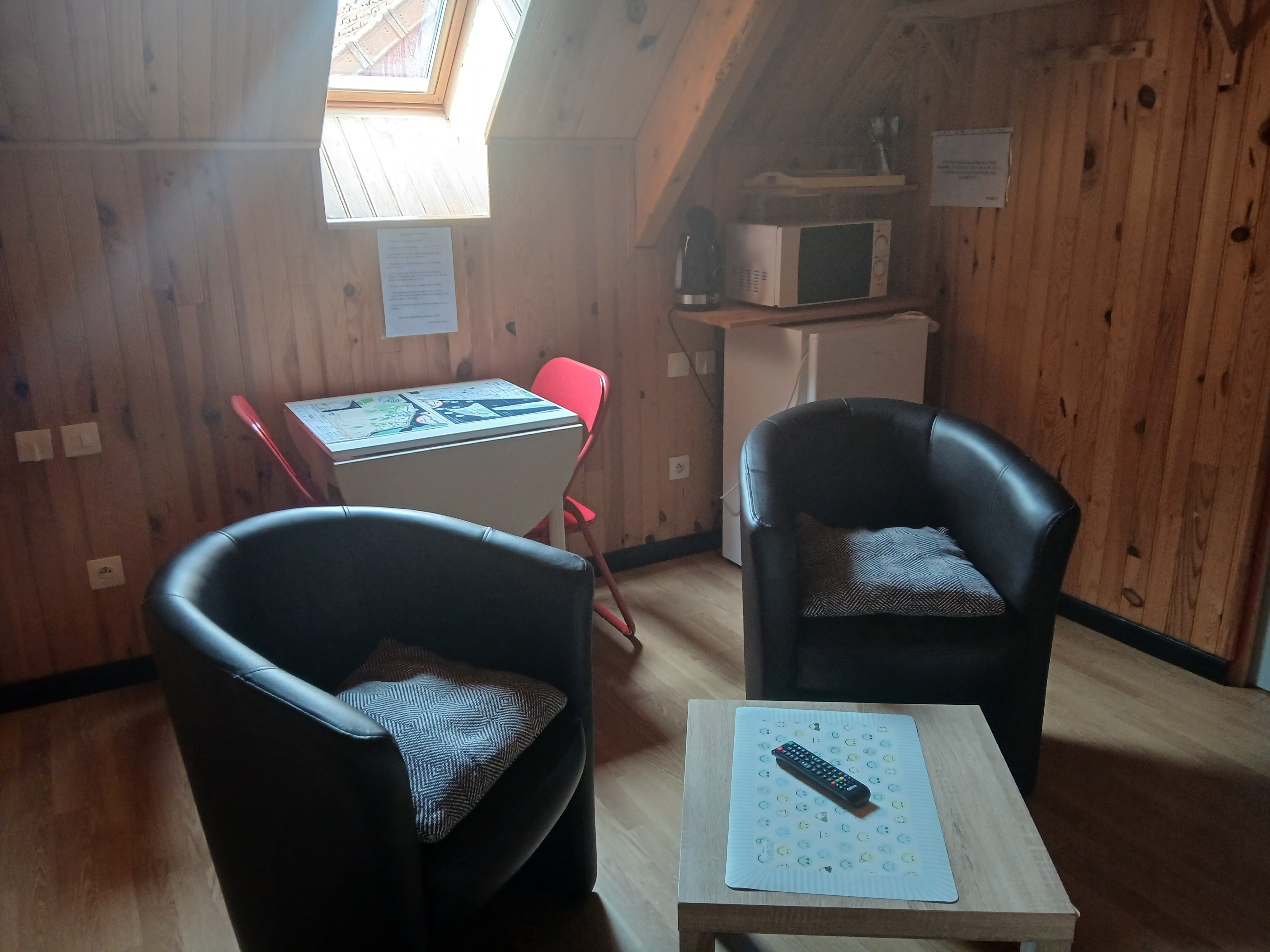 Coin salon 2 fauteuils, Chambre d'hôtes Nibas La Somme
