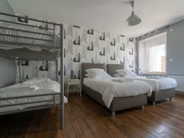 Chambre 4 lits