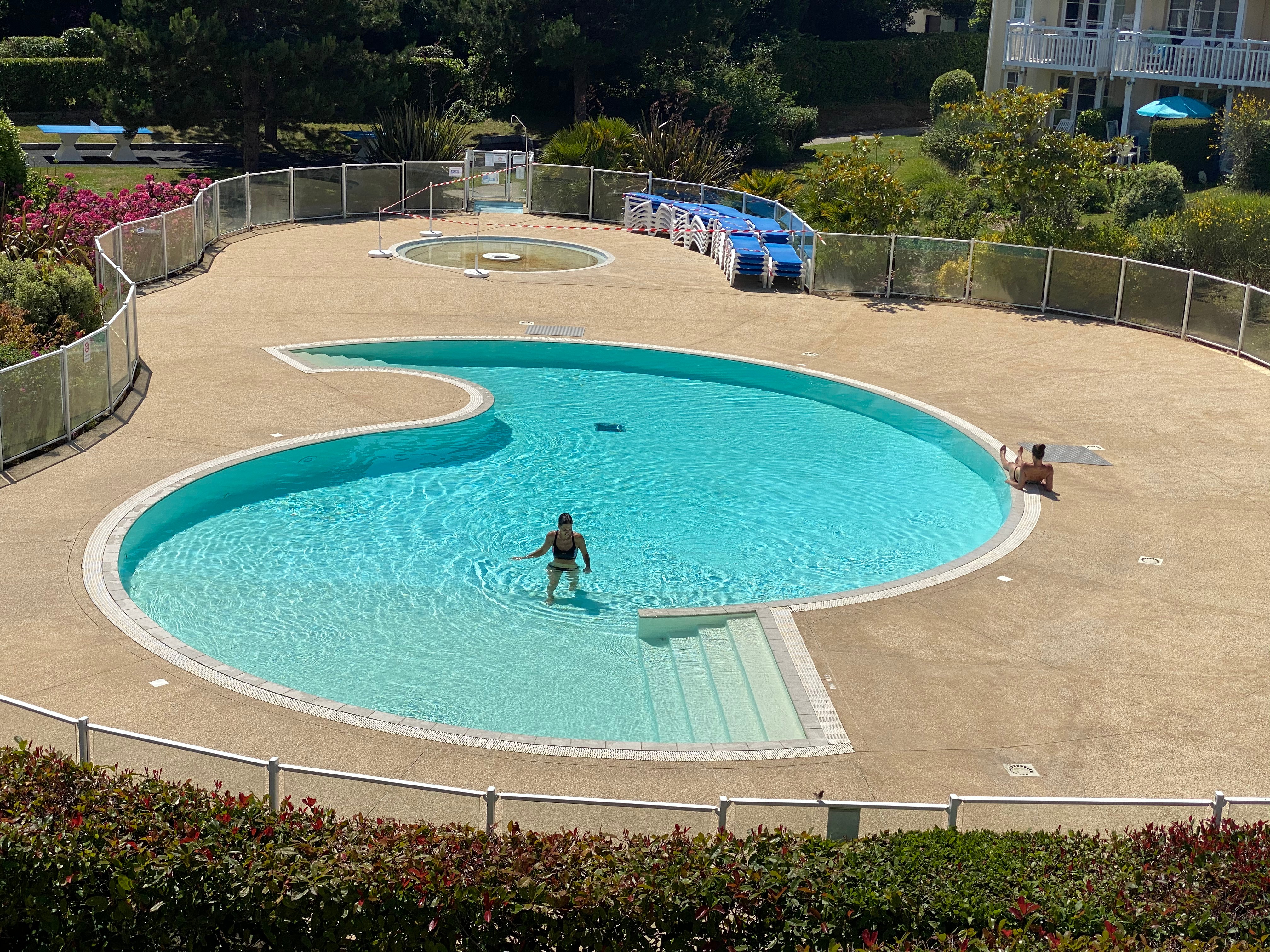 Communal heated swimming pool