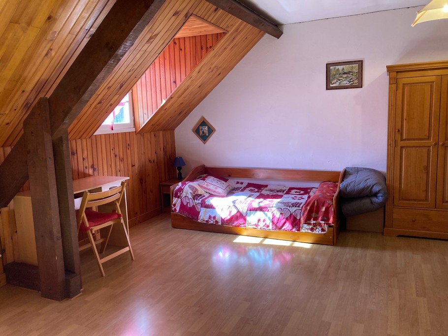 4ème chambre 2 lits 90