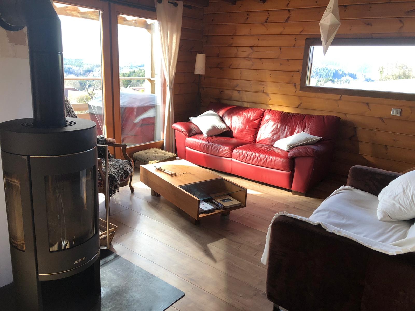 Salon/ séjour - Gîte chalet paisible