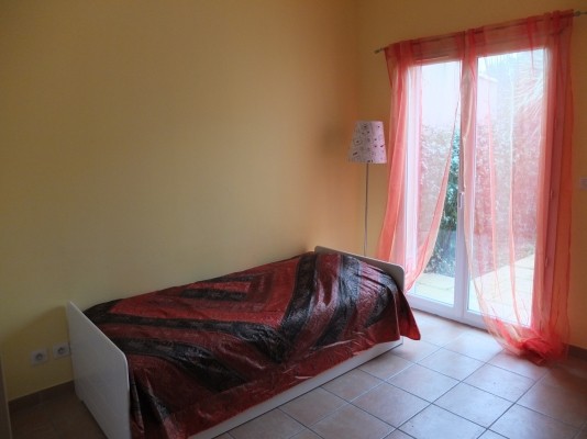 Chambre 2 personnes RDC