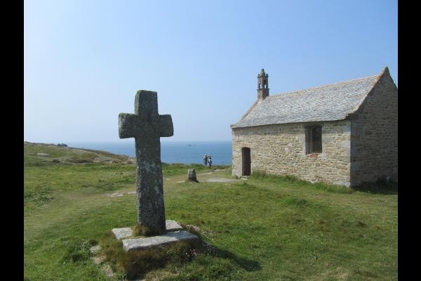 patrimoine à découvrir ...chapelle de st-samson, calvaire....