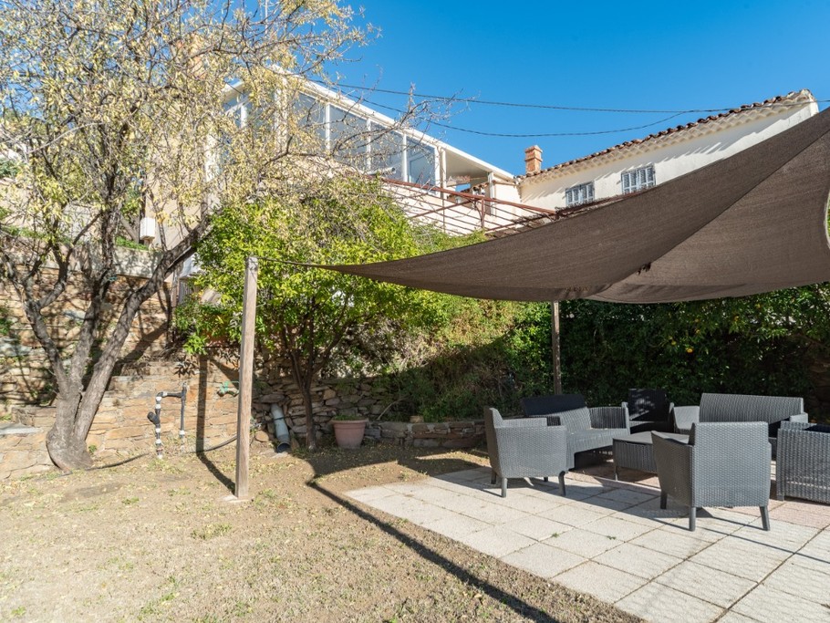 Jardin extérieur aménagé