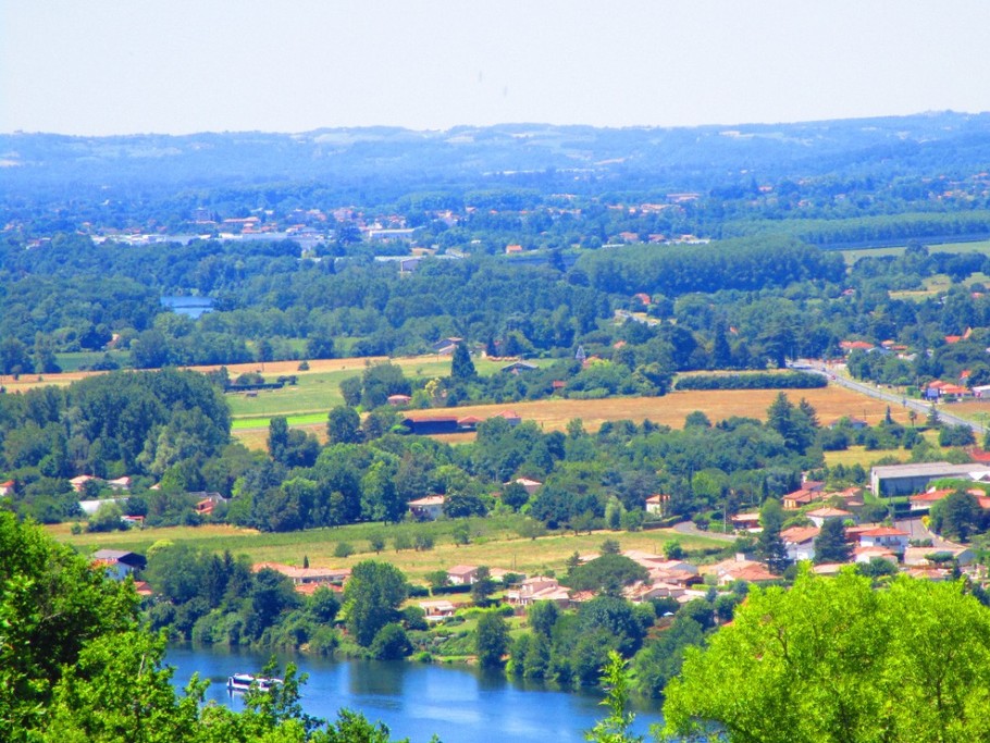 Vue depuis la Porte de Ferracap