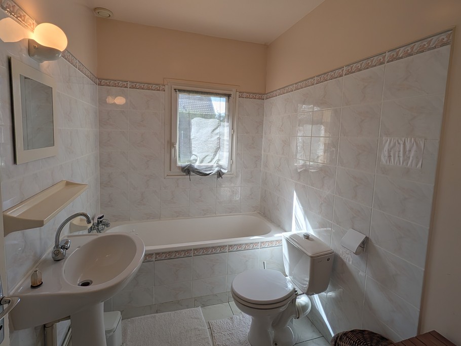 Salle de bains RDC