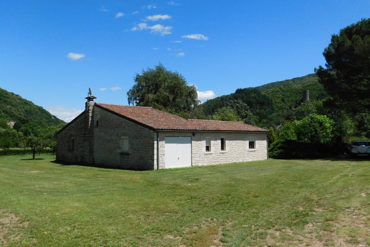 Photo n° 17 de la location