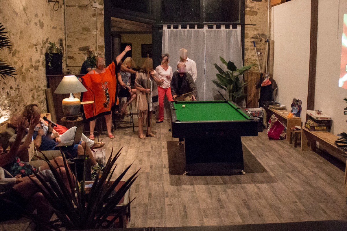 Karaoké dans la grange