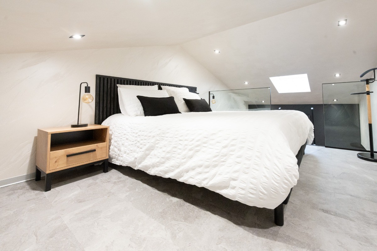 Mezzanine - Studios Belross Le Quartz